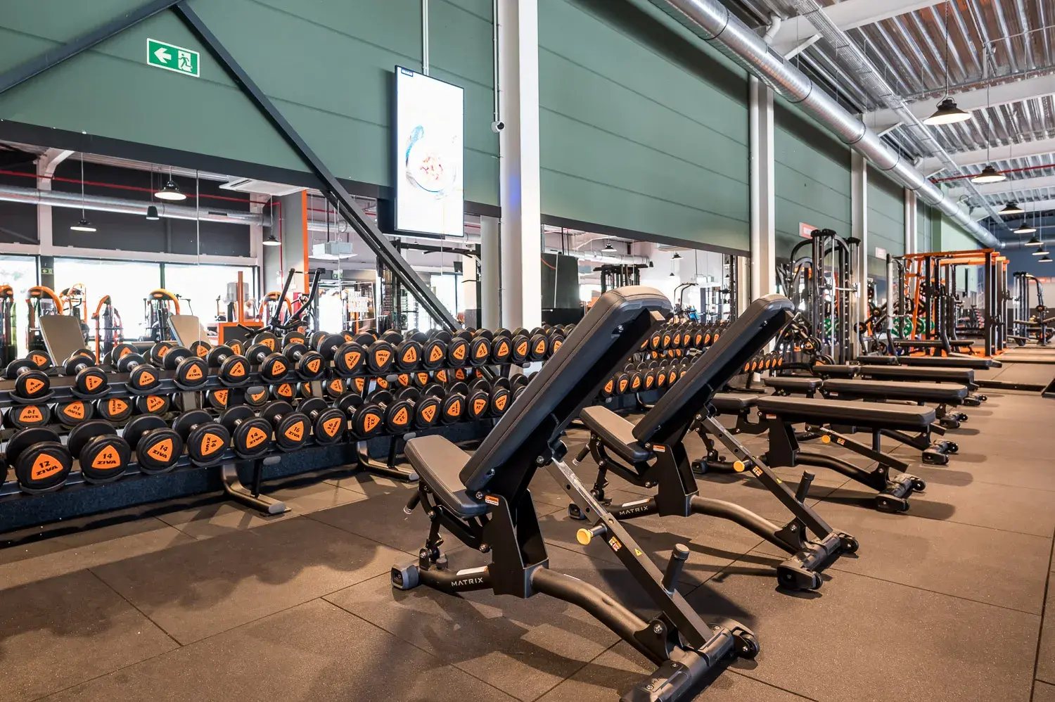 Images Basic-Fit 24/7