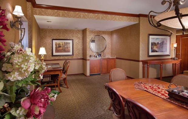 Images DoubleTree by Hilton Lisle Naperville
