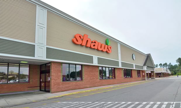 Images Shaw's Plaza Easton