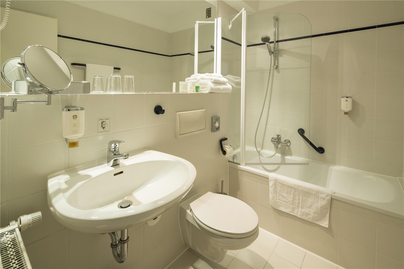 Best Western Plus Hotel Steinsgarten, Hein-Heckroth-Strasse 20 in Giessen