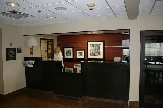 Images Hampton Inn Uniontown
