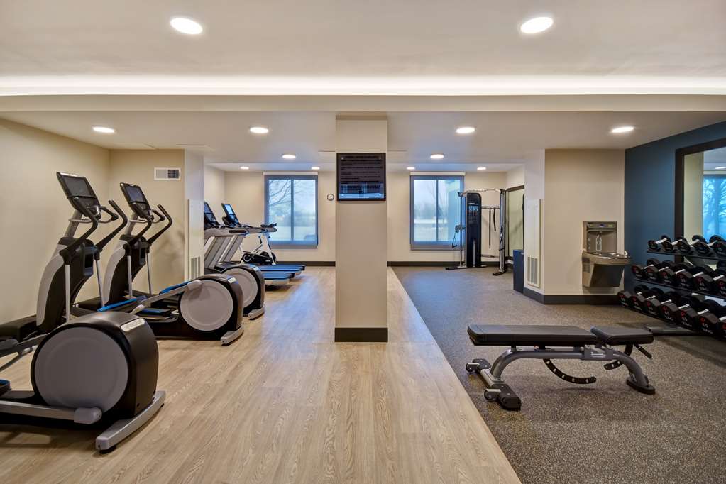 Health club  fitness center  gym Embassy Suites by Hilton Syracuse East Syracuse (315)446-3200
