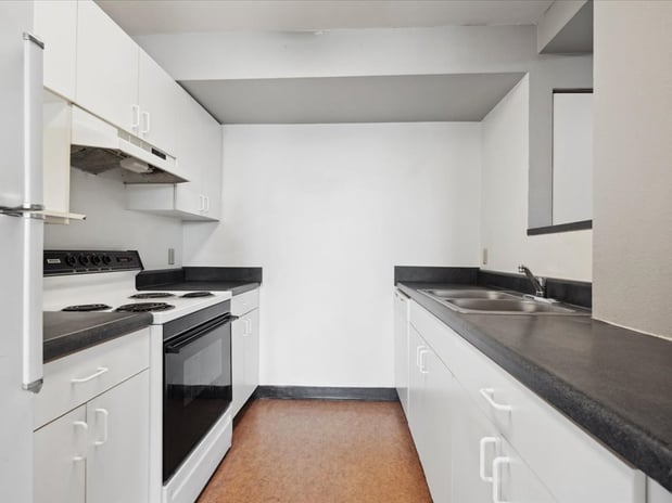 Images LeClaire Apartments