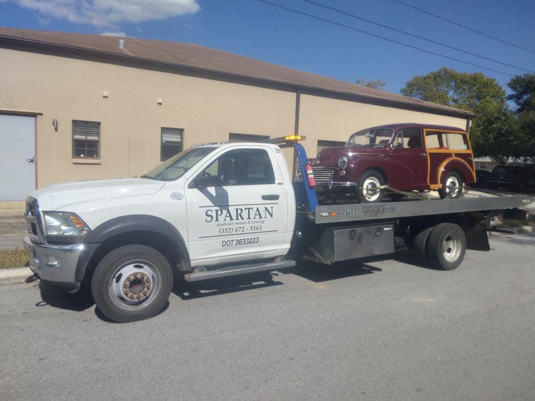 Call our fast, friendly, reliable tow team!