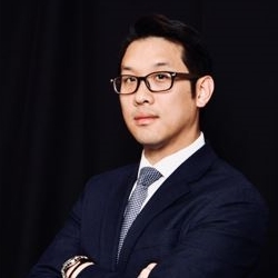 Images TD Bank Private Banking - Roger Liu