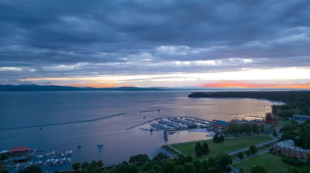 Images Hotel Champlain Burlington, Curio Collection by Hilton