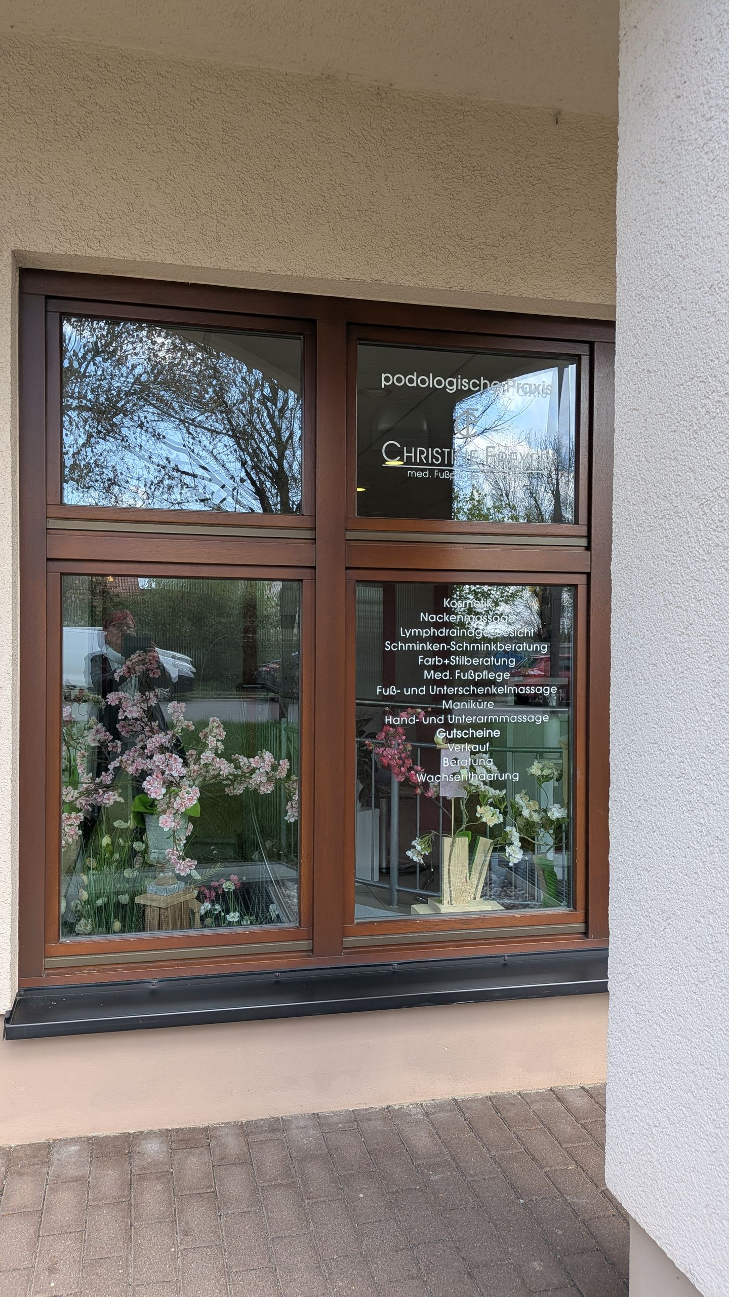 Christine Freyer Kosmetik I med. Fußpflege I podologische Komplexbehandlung, Lindenallee 2-6 in Leipzig