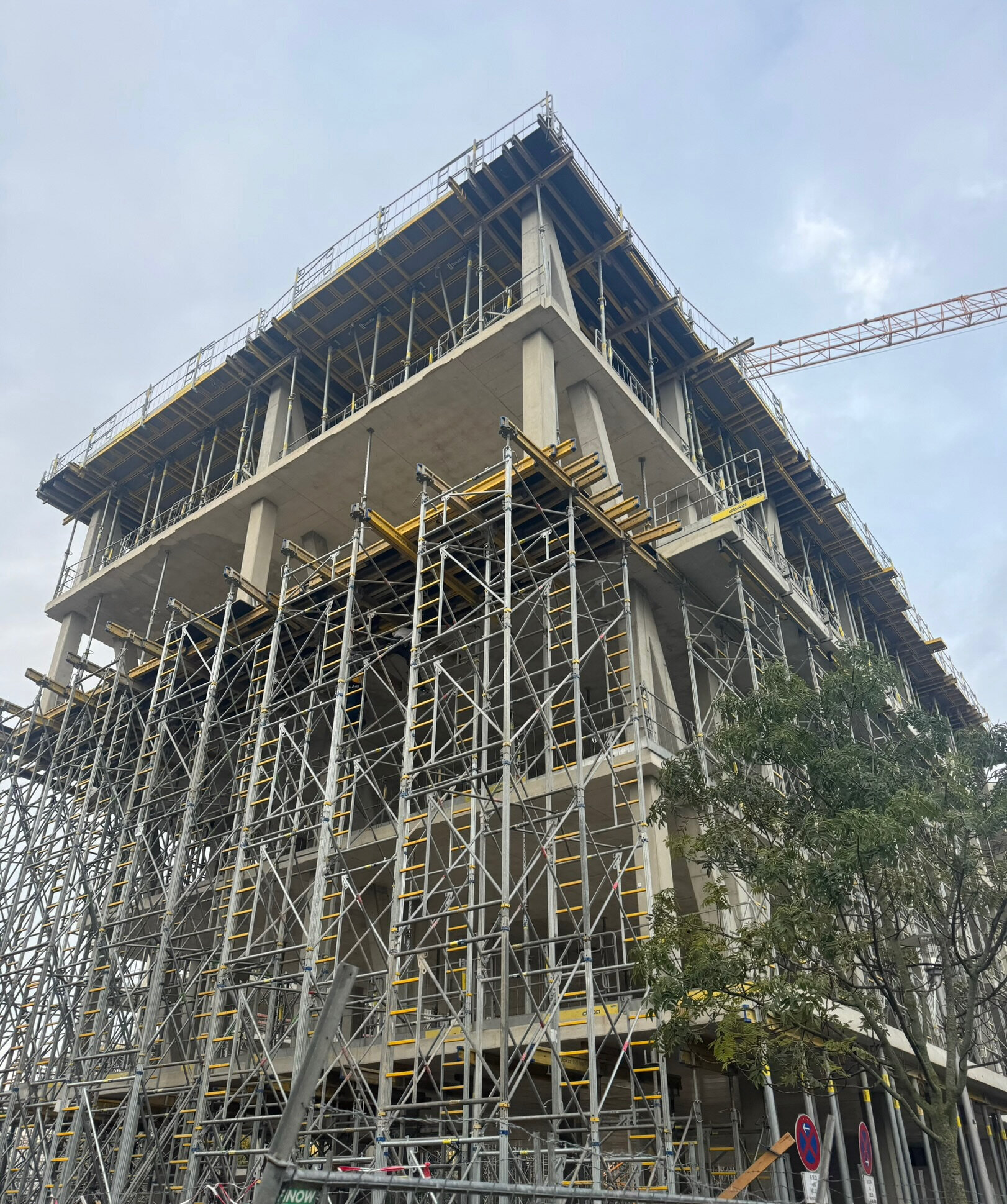 HSE Health & Safety Experts GmbH in Berlin