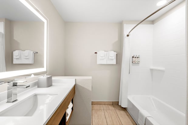 Images Holiday Inn Express & Suites Phoenix West - Tolleson by IHG