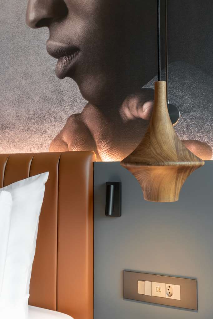 Images Radisson RED Johannesburg Rosebank