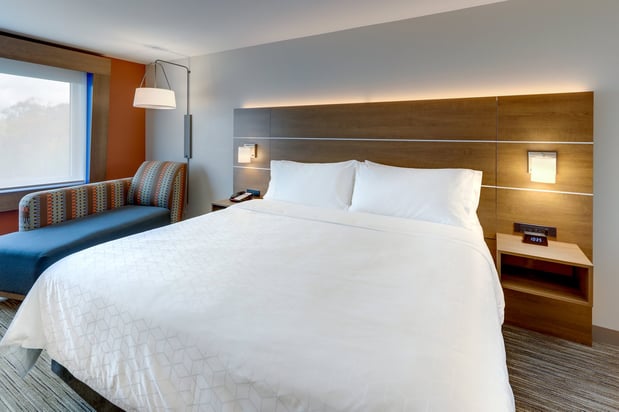 Images Holiday Inn Express & Suites Middletown - Goshen by IHG