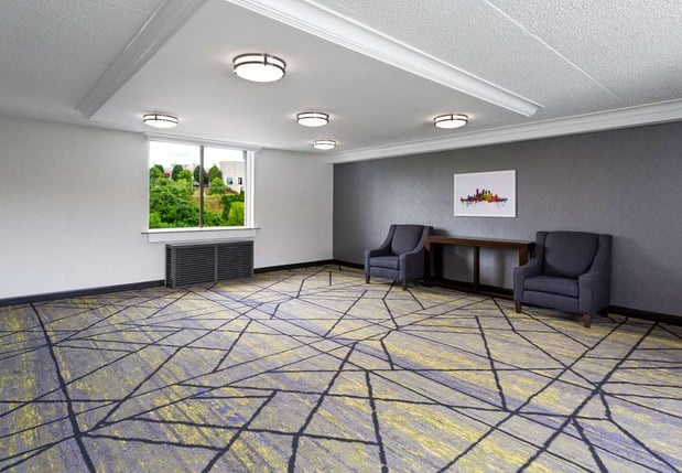 Images DoubleTree by Hilton Washington Meadow Lands Casino Area