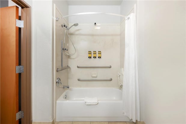 Images Best Western Plus San Antonio East Inn & Suites