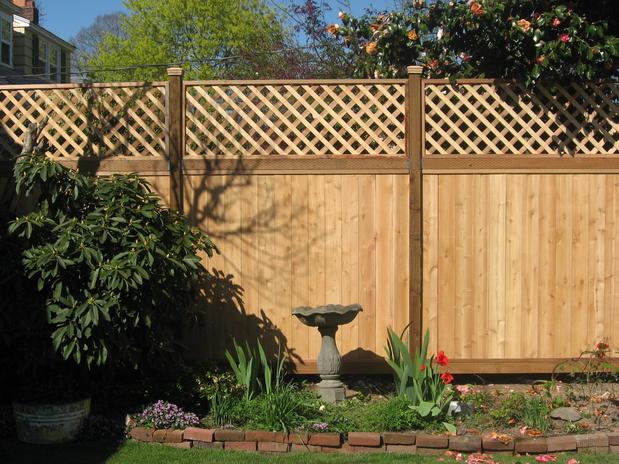 Images Cowlitz Fence Co.