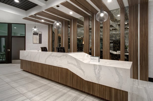 Images Crowne Plaza Auburn Hills by IHG