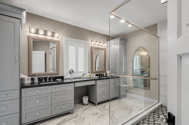 Images Wolf Virtual Reality, LLC