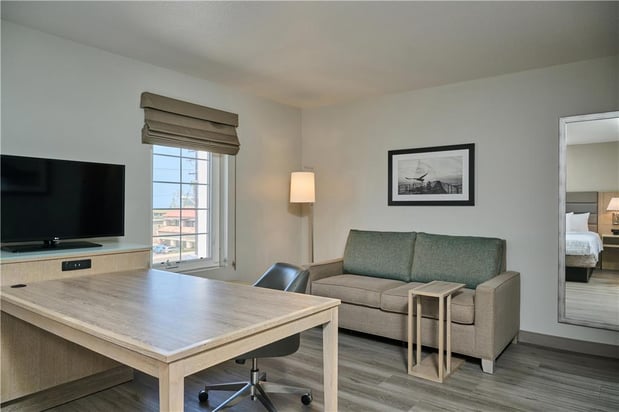 Images Hampton Inn and Suites Hermosa Beach