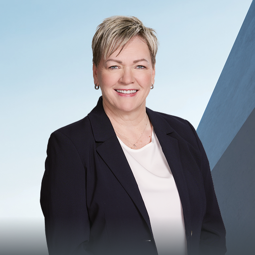 Guylaine Petit headshot.