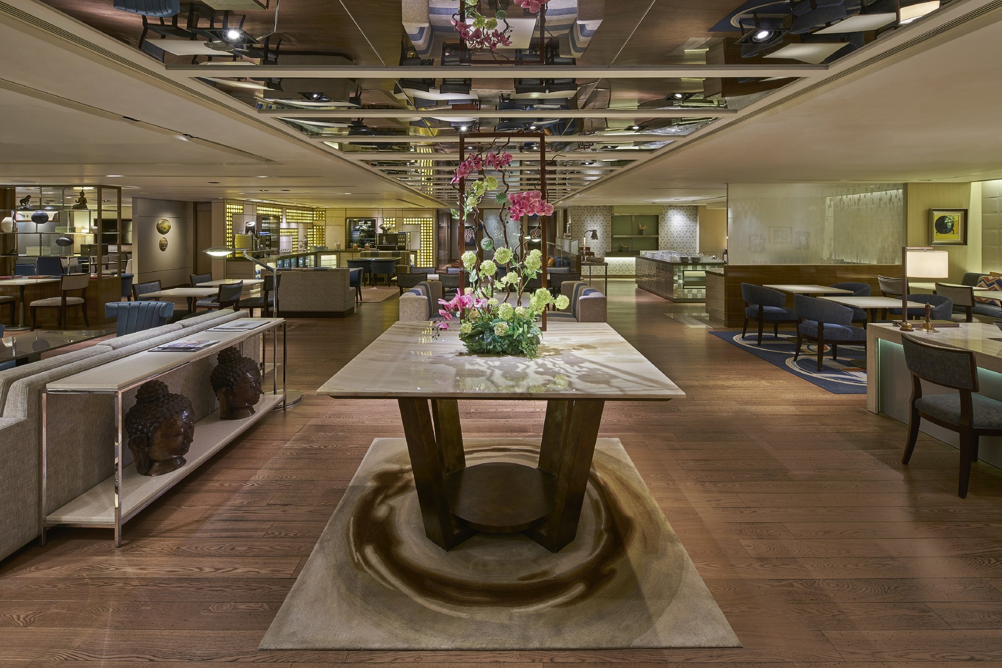 Images Holiday Inn Golden Mile Hong Kong by IHG