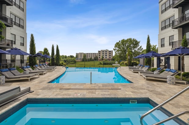 Images Luxe at the Highlands