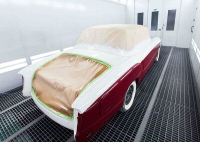 Wystrach GmbH Karosserie- & Lackierzentrum I Unfallinstandsetzungen I Autoglas-Service, Wilhelm-Maybach-Straße 13 in Fellbach