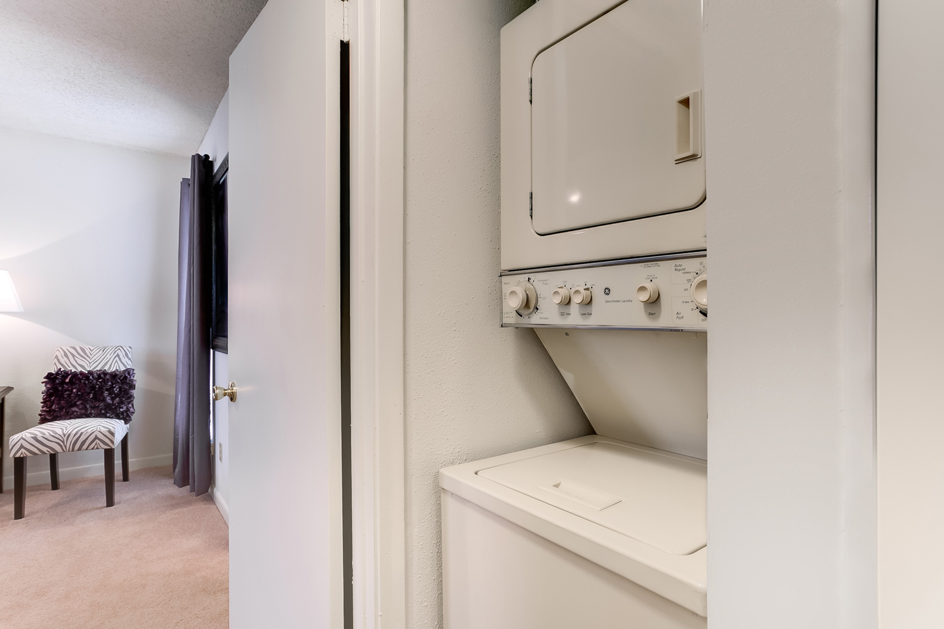 Stackable Washer & Dryer