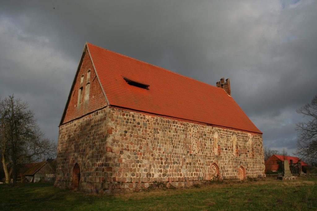 Kirche Groß Welle - Pfarrsprengel Lindenberg-Buchholz, Groß Weller Straße in Groß Welle