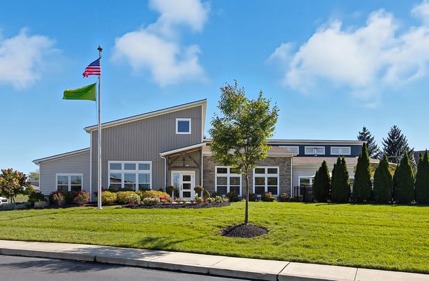 Images Burr Oak Commons