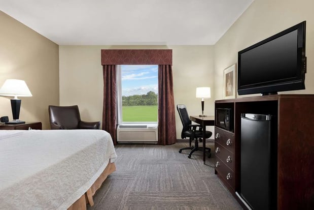 Images Hampton Inn & Suites Brunswick