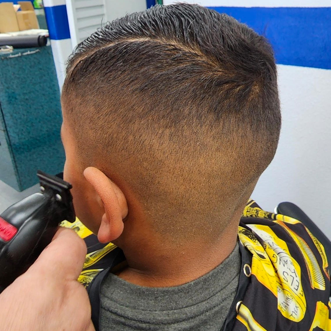 MG's Barbershop - Corte para niño