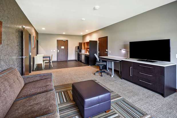 Images Home2 Suites by Hilton El Reno