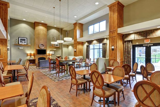 Images Hampton Inn & Suites New Hartford