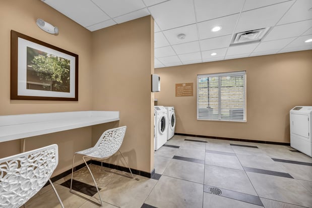 Images Candlewood Suites Dumfries - Quantico by IHG