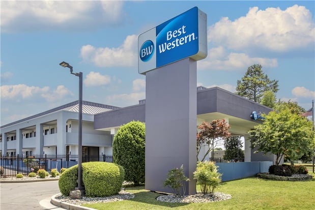 Images Best Western Salisbury Plaza