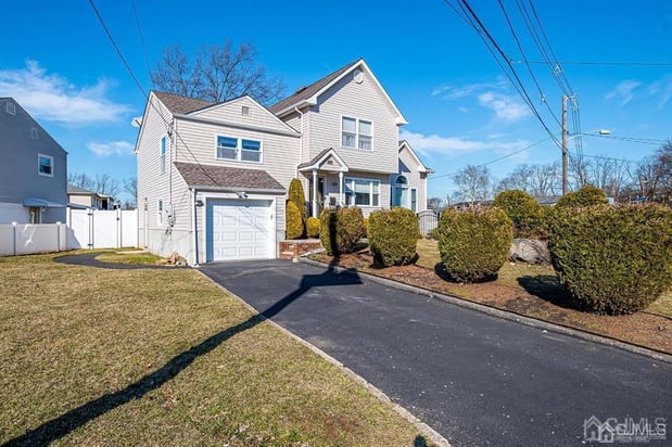 Images YOUSUF SYED, EXP Realty - Realtor in Metuchen
