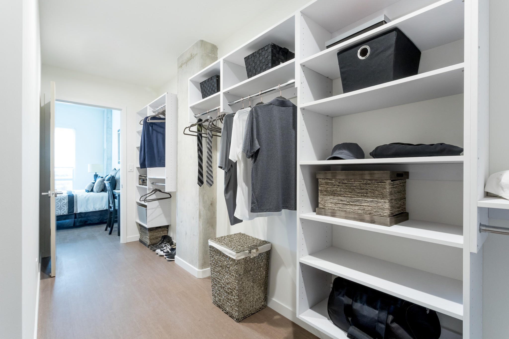 Encore Apartments Closet