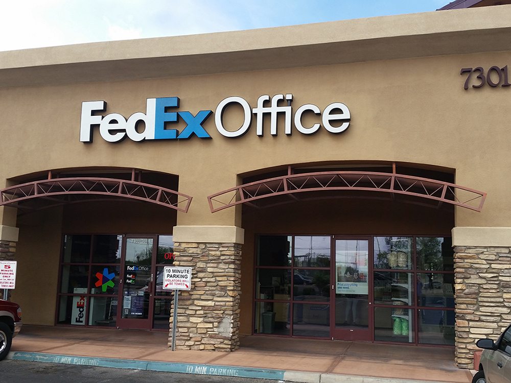Exterior photo of FedEx Office location at 7301 Tanque Verde Rd\t Print quickly and easily in the self-service area at the FedEx Office location 7301 Tanque Verde Rd from email, USB, or the cloud\t FedEx Office Print & Go near 7301 Tanque Verde Rd\t Shipping boxes and packing services available at FedEx Office 7301 Tanque Verde Rd\t Get banners, signs, posters and prints at FedEx Office 7301 Tanque Verde Rd\t Full service printing and packing at FedEx Office 7301 Tanque Verde Rd\t Drop off FedEx packages near 7301 Tanque Verde Rd\t FedEx shipping near 7301 Tanque Verde Rd