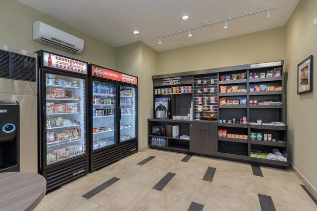 Images Candlewood Suites Mishawaka by IHG