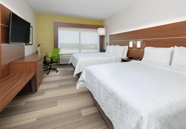 Images Holiday Inn Express & Suites Dallas NW Hwy - Love Field, an IHG Hotel