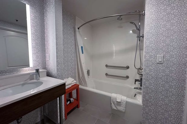Images Hampton Inn Fremont