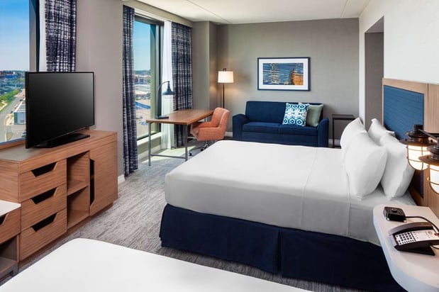 Images Hampton Inn Boston Seaport District