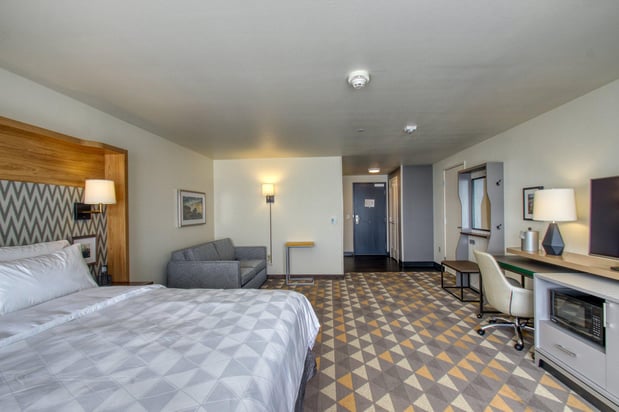 Images Holiday Inn Appleton by IHG