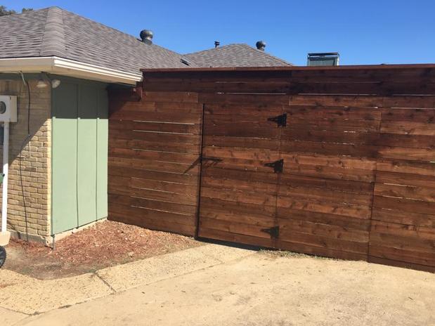 Images J-N Fence Company Inc.