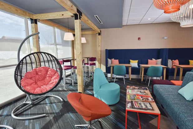 Images Tru by Hilton Lawrence