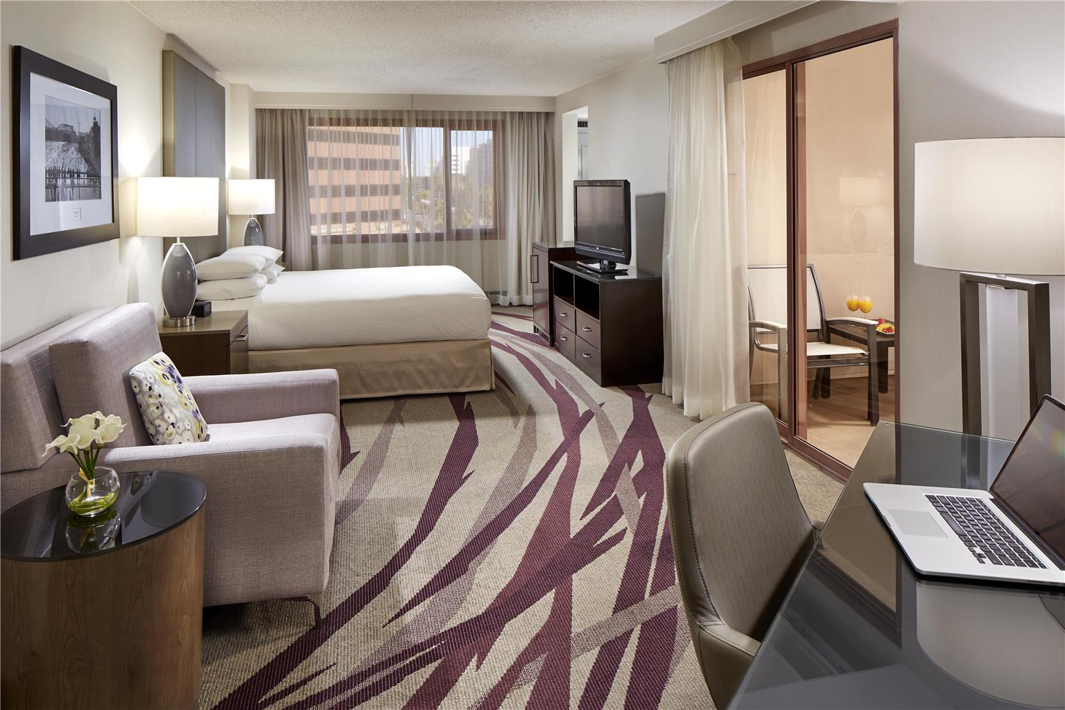 Guest room