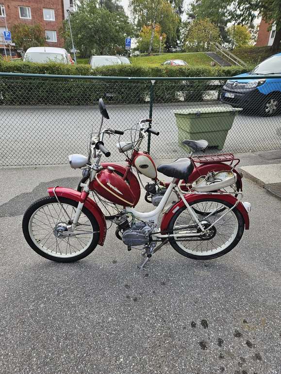 Images Huddinge Auktionsverk AB - Dödsbo