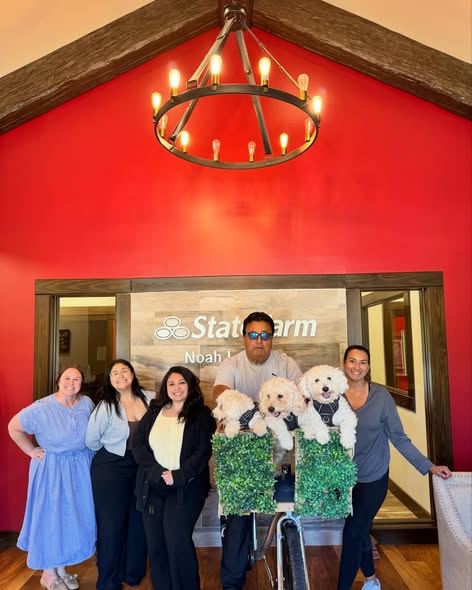 We had some PAWsome visitors the other day!!