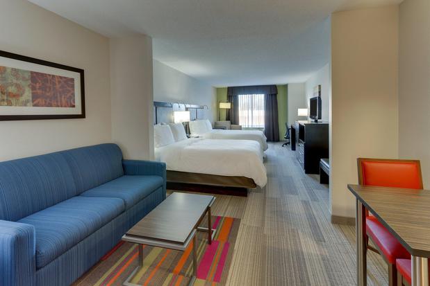 Images Holiday Inn Express & Suites Dayton-Centerville by IHG