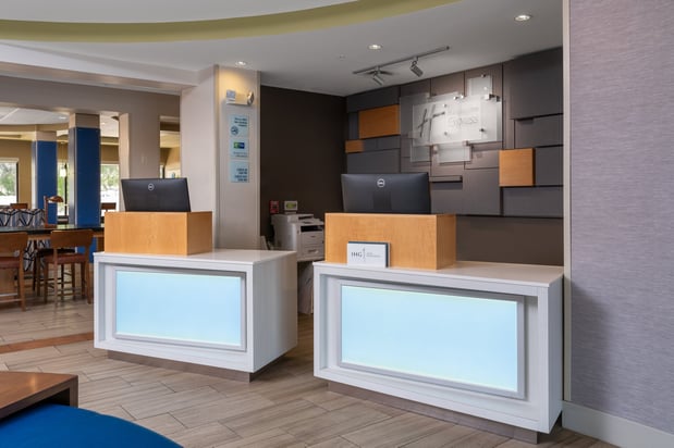 Images Holiday Inn Express & Suites Lakeland South by IHG