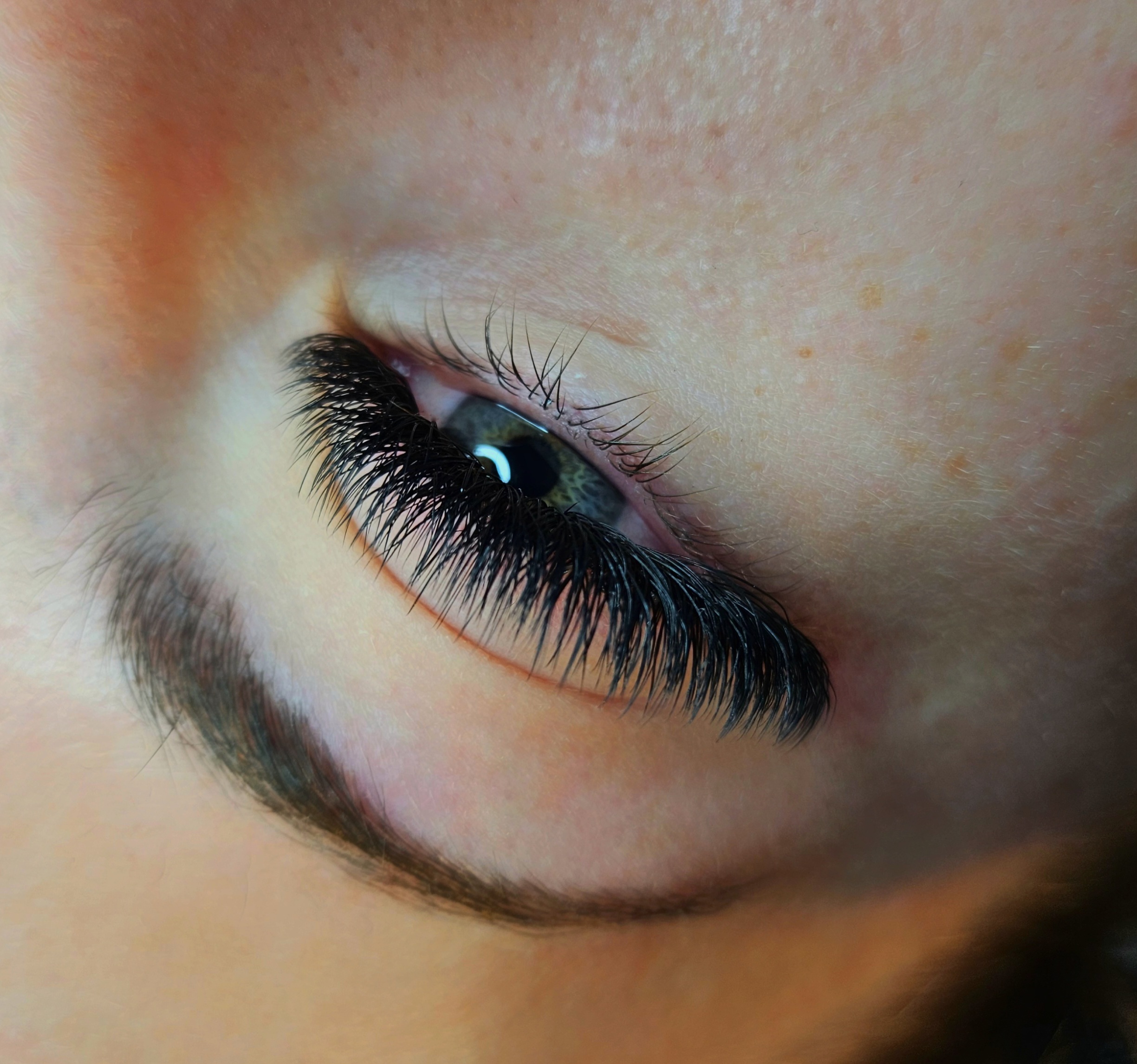 Images Lashista - Formation cils - Pose de cils - Produits de cils Longueuil